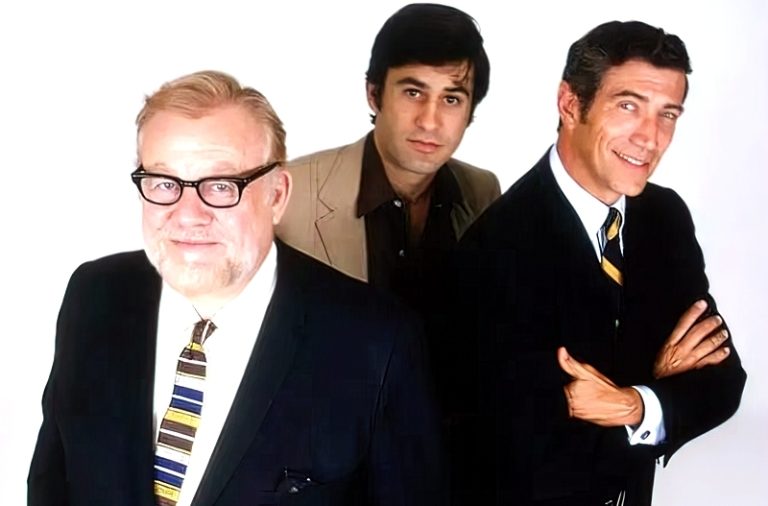 Lawyers, The (The Bold Ones)
